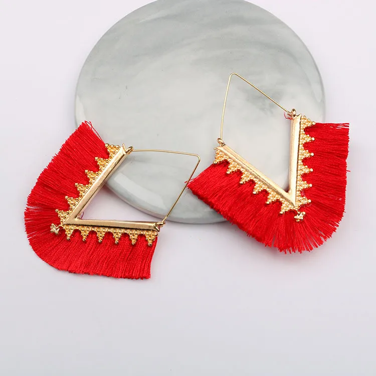

New Style Alloy Geometric V-Shaped Color Flower Vintage Women Spring Female Boho Tassel Hoop Earrings, As photo