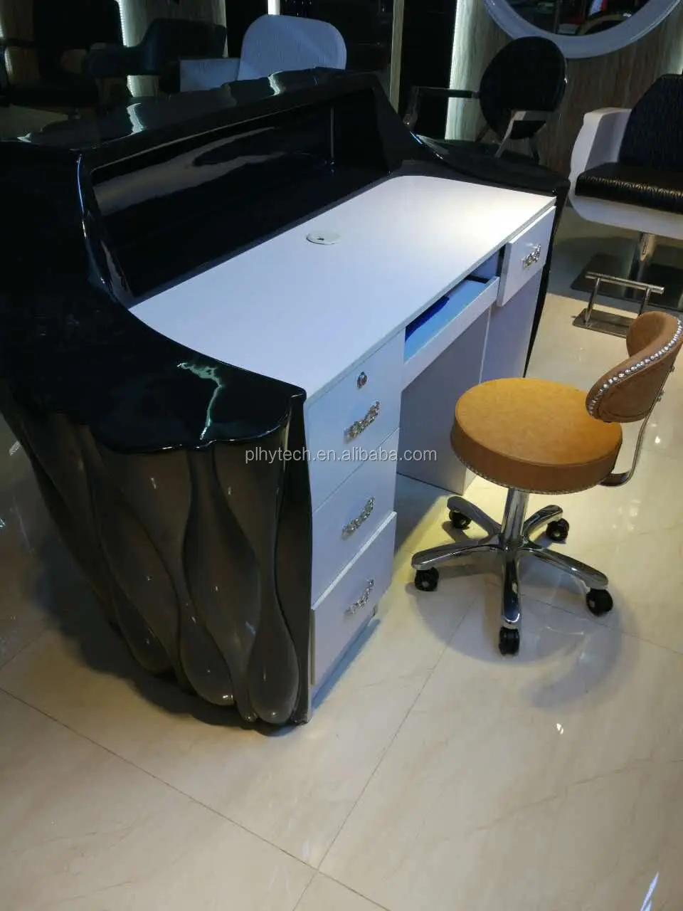 reception desk real pic 2.jpg