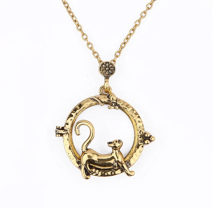 

2020 hollowed out cat pendant retro necklace magnifier glass round pendant necklace