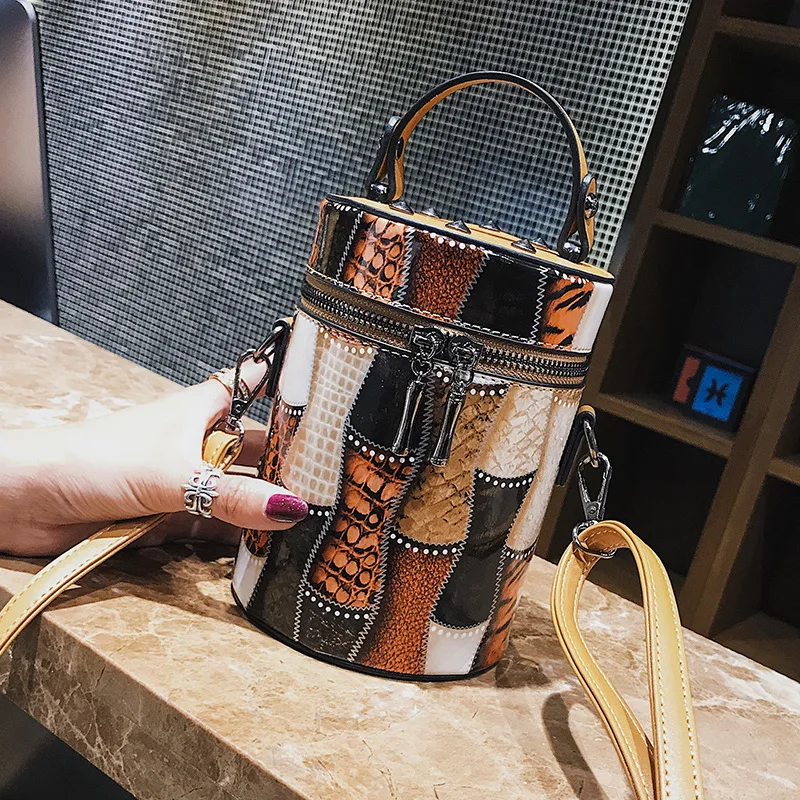 

new chic small handbags in autumn PU bucket fashionable purses and handbags bag wome handbags