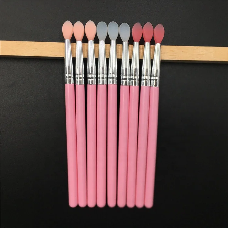 

Portable Disposable Cute Mini Soft Pink Lip Gloss Silicone Lip Scrub Brush Applicator Long Pole Handle Travel Cheap Low MOQ