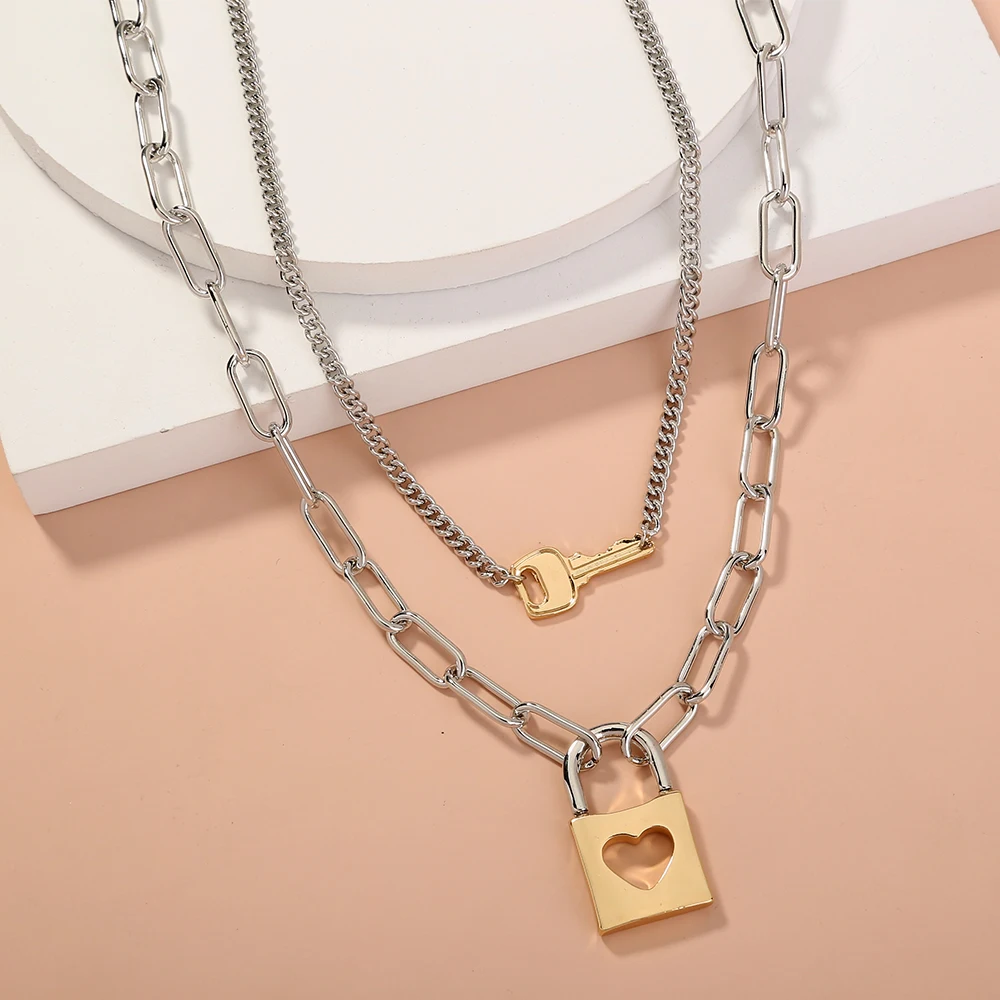 

Fashion Punk Hip Hop Layered Necklace 18K Gold Heart Charm Lock And Key Pendant Cuban Link Silver Jewelry Women Men Necklaces