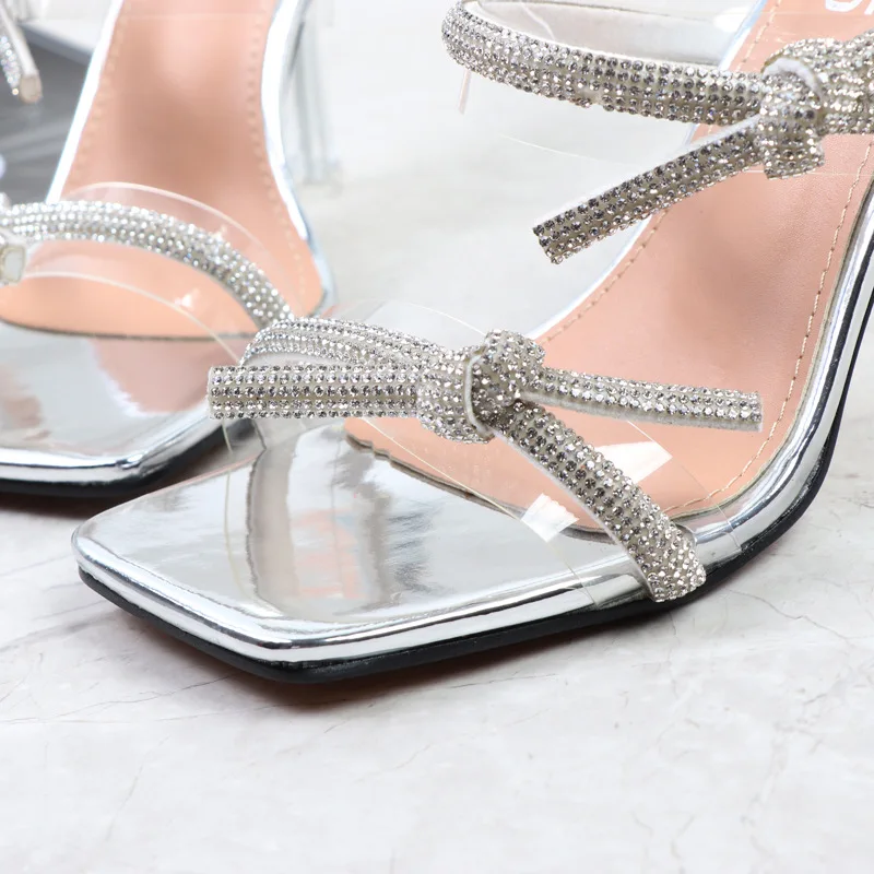 

Custom 2021 new summer fashion crystal heel sandals bowknot rhinestone decorate anti-slip light-weight slipper for women, Customized color