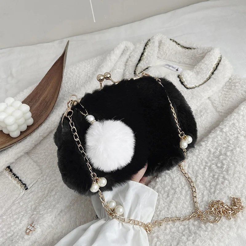 

Winter Fashion Small Plush Shell Crossbody Bag Furry Designer Chain Shoulder Women Luxury Fur Handbag