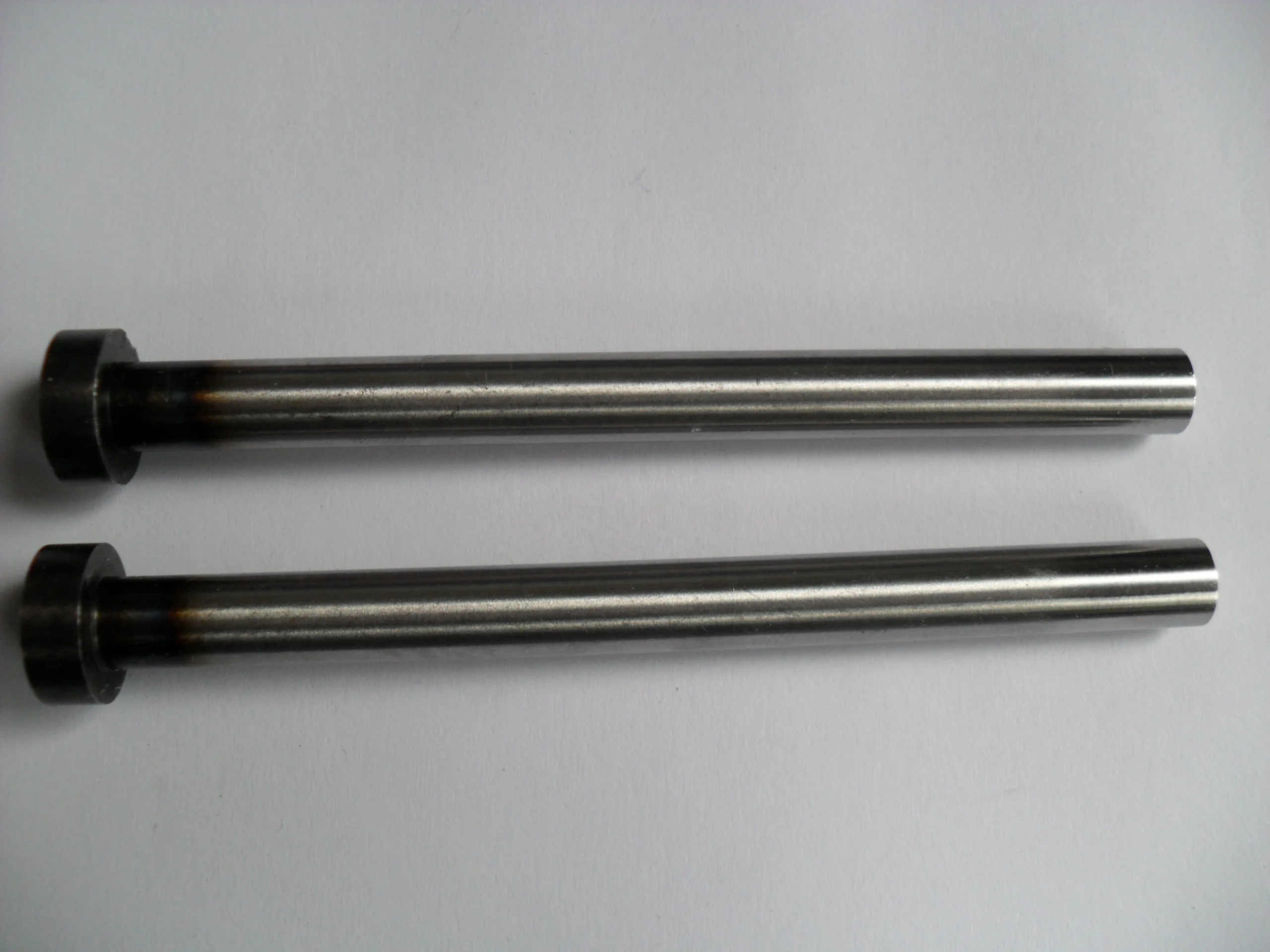 Din 1530a Nitriding Ejector Pins With Black Head - Buy Nitriding ...