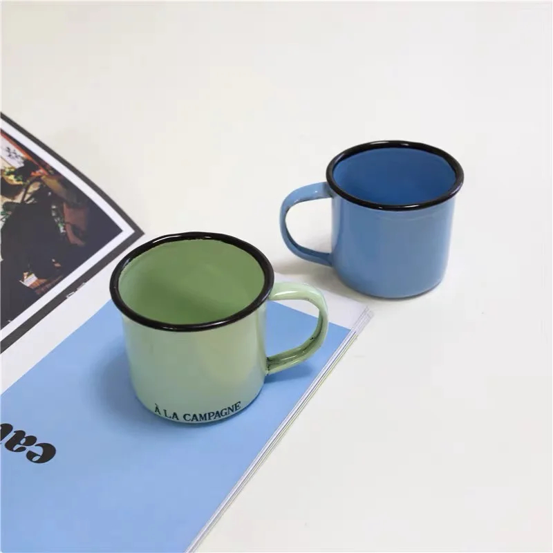 

Wholesale Vintage V Shape Promotional Metal China Supplier High Quality Enamel Measuring Black Matte Print Logo Inside Mug