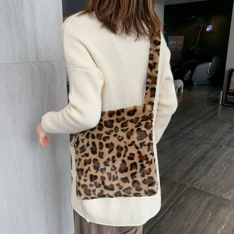 

Pink Khaki Wild Animal Leopard Print Fuax Fur Plush Fleece Crossbody Handbag Shoulder Bag, 2 choices