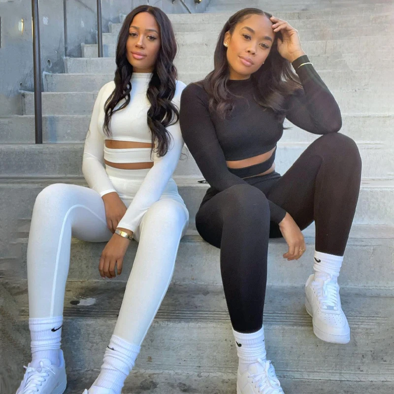 

2021 hollow out matching knit casual crop top women's two piece clothing workout women set
