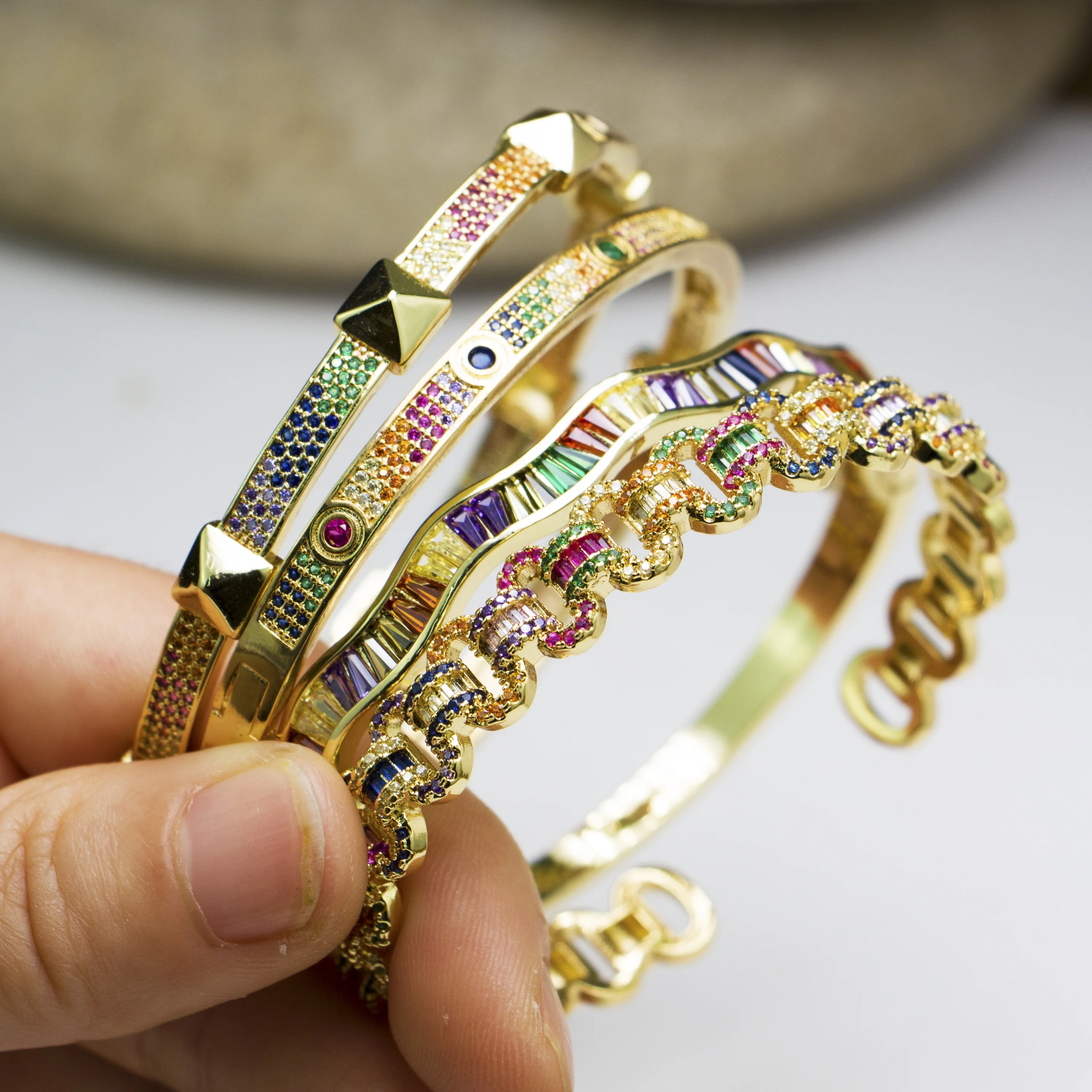 

BD-E1036 High quality gold plated cubic zircon stone cz bracelet bangle micro pave bangle cz pave jewelry, Multi