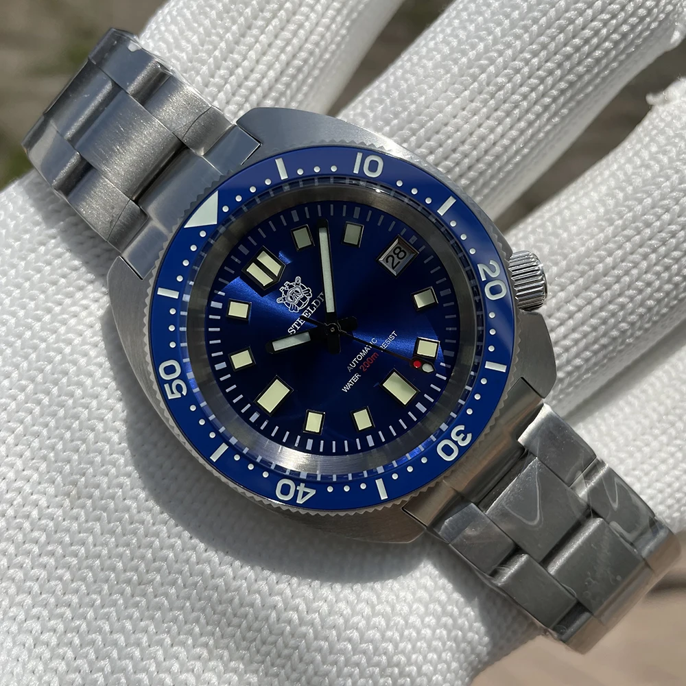 

STEELDIVE SD1977 316L Stainless Steel 200 Meters Water Resistant 20atm 20bar Deep Diving NH35 Automatic Watch Diver Watch