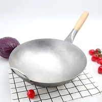 

Handmade Iron Wok With Single Wooden Handle Uncoated Pot Gas Stove Applicable Non-stick Pan