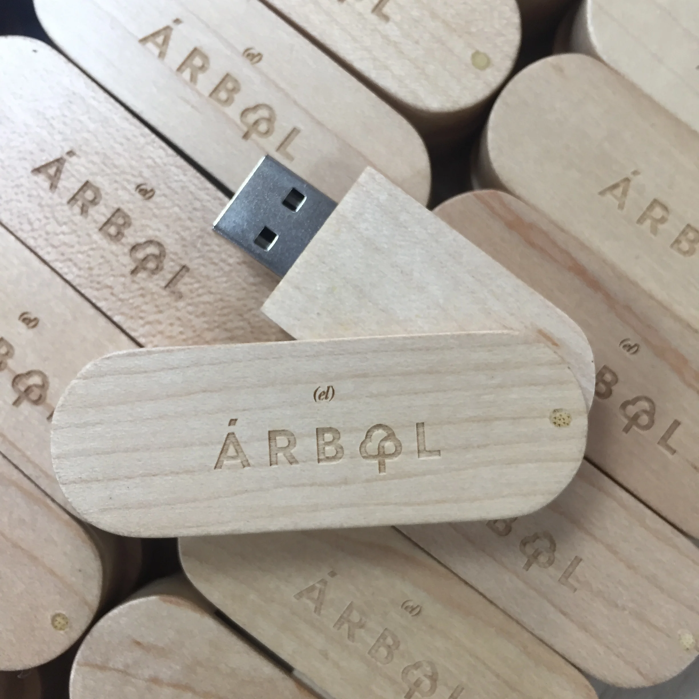 wholesale pormo gifts 2gb 4gb 8gb16gb 32gb 64gb 128gb pen drive wooden usb flash disk drive - ANKUX.COM