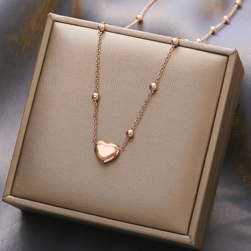 

2022 Best Selling 18K Gold Plated Stainless Steel Round Bead Chain Necklace Punk Love Heart Pendant Necklace For Party