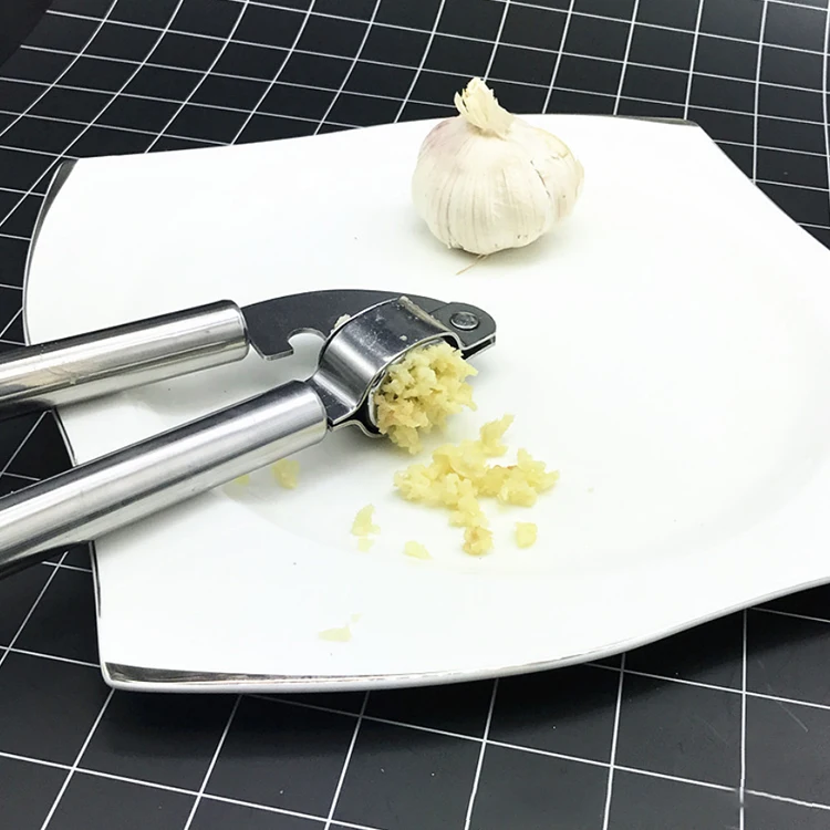 

A1149 Stainless Steel Garlic Press Garlic Twister Cutting Masher Handheld Ginger Mincer Kitchen Cooking Manual Ginger Squeezer