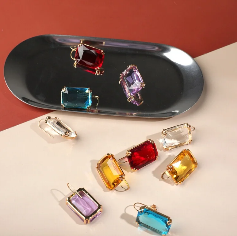 

Korean New Design Multicolor Glass Crystal Drop Earrings For Women Fashion Geometric Square Earrings Transparent Jewelry