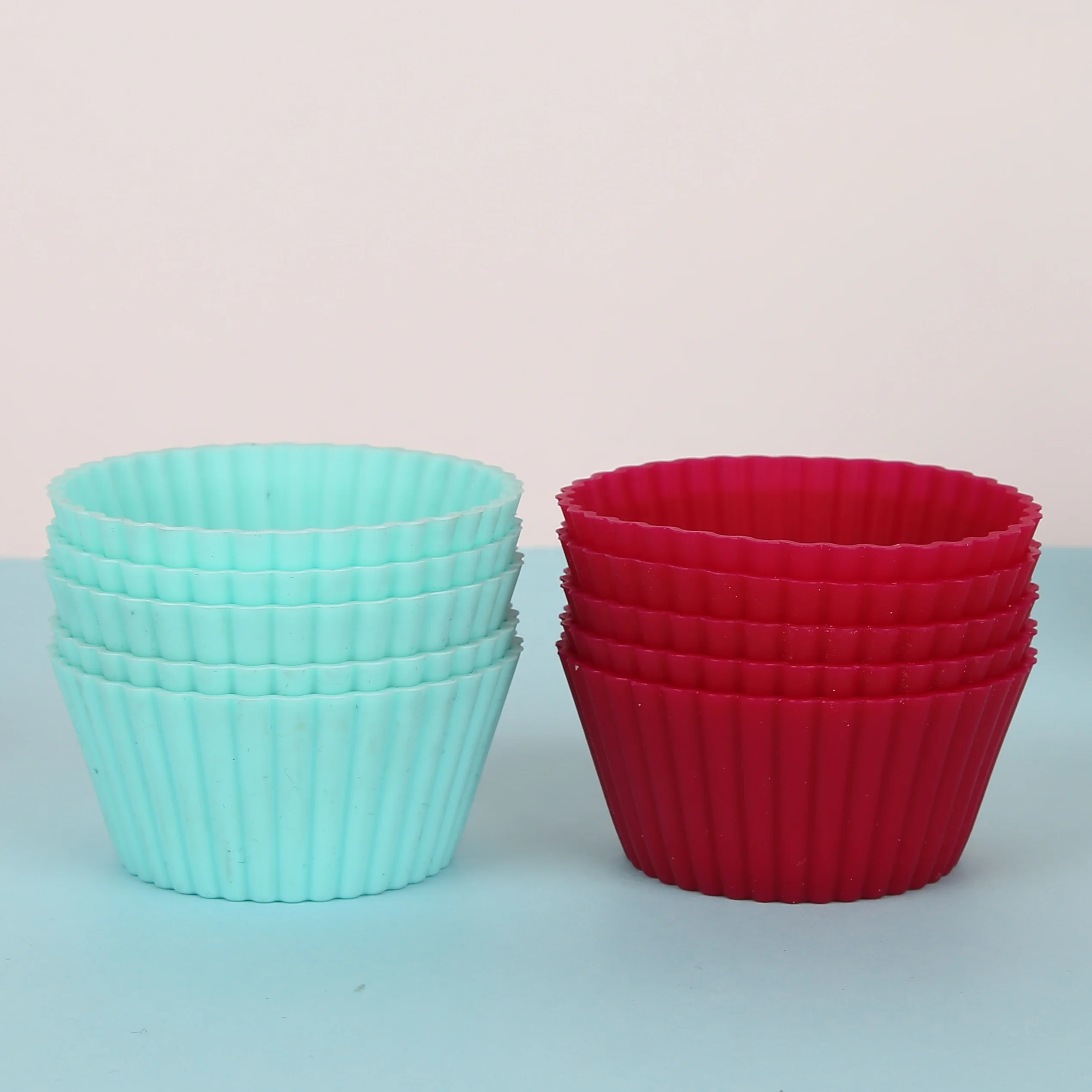 

Freshware Round Silicone Reusable Baking Cup Vibrant Color cake mold, Any color available