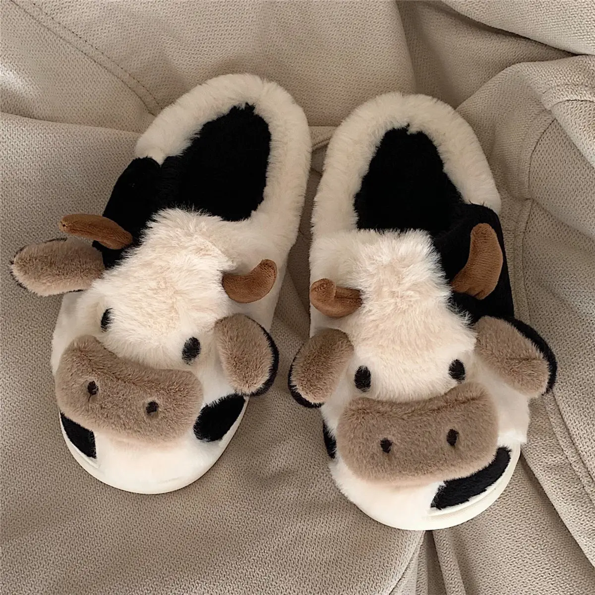 

Cute Animal Slippers Girl Kawaii Fluffy Winter Warm Slippers Female Cartoon Cow House Indoor Slippers For Women