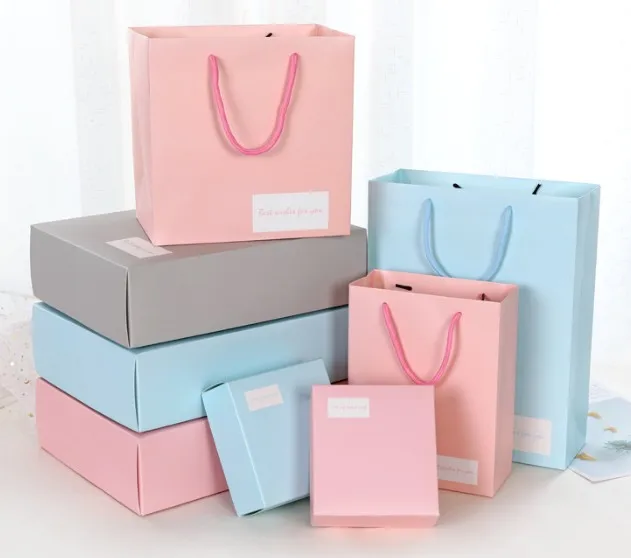 gift bag and box.jpg