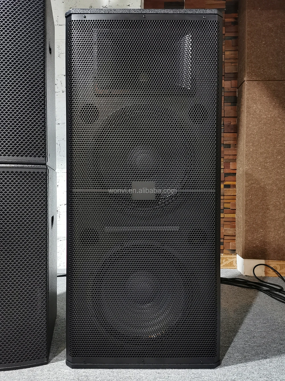 SRX725-1.jpg