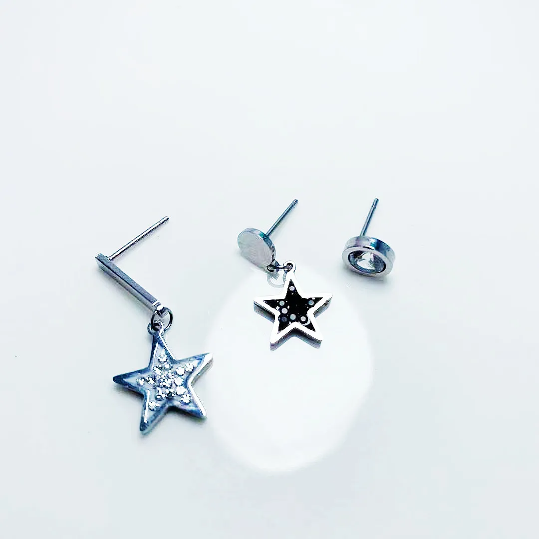 

European and American popular titanium steel five pointed star pendant three piece set of earrings, Customized color