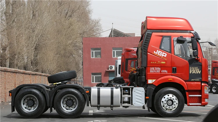 China FAW 2021 J6P420 with Best Quality Tractor Trucks