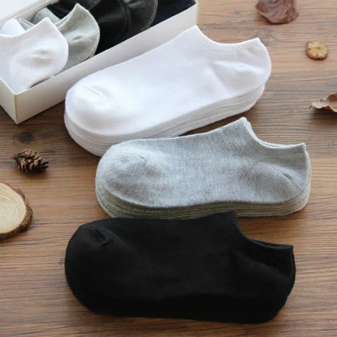 

2020 New Wholesale Men Black White Grey Solid Color Breathable Cotton Ankle Socks
