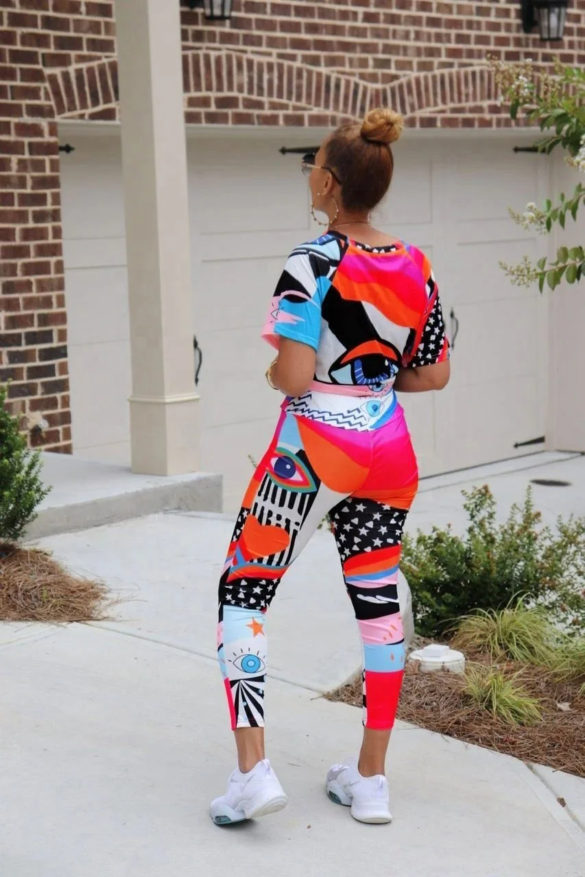 

Women Vintage Irregular Printed Two Piece Tracksuit in Stock, Picture