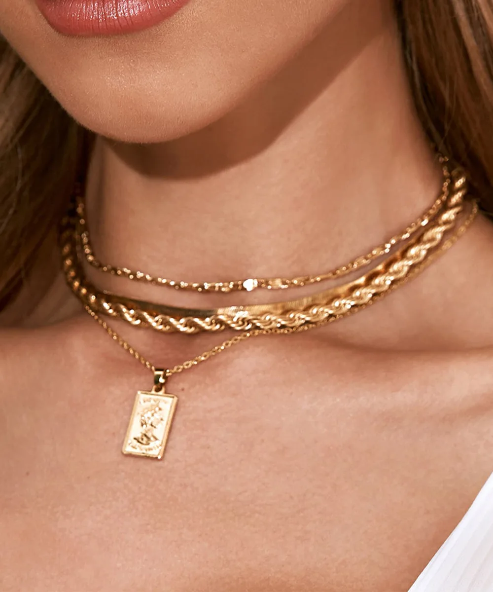 

Thick Chunky Choker Chain Necklace Woman 18K Gold Plated Stainless Steel Twisted Rope Link Chain Necklace, As picture