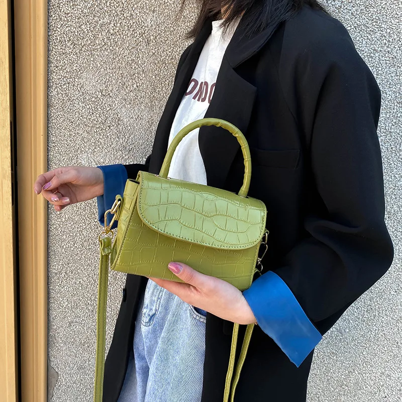 

The new 2020 oblique satchel han edition fashion small stone grain bread joker brim single shoulder bag handbag, 4 colors
