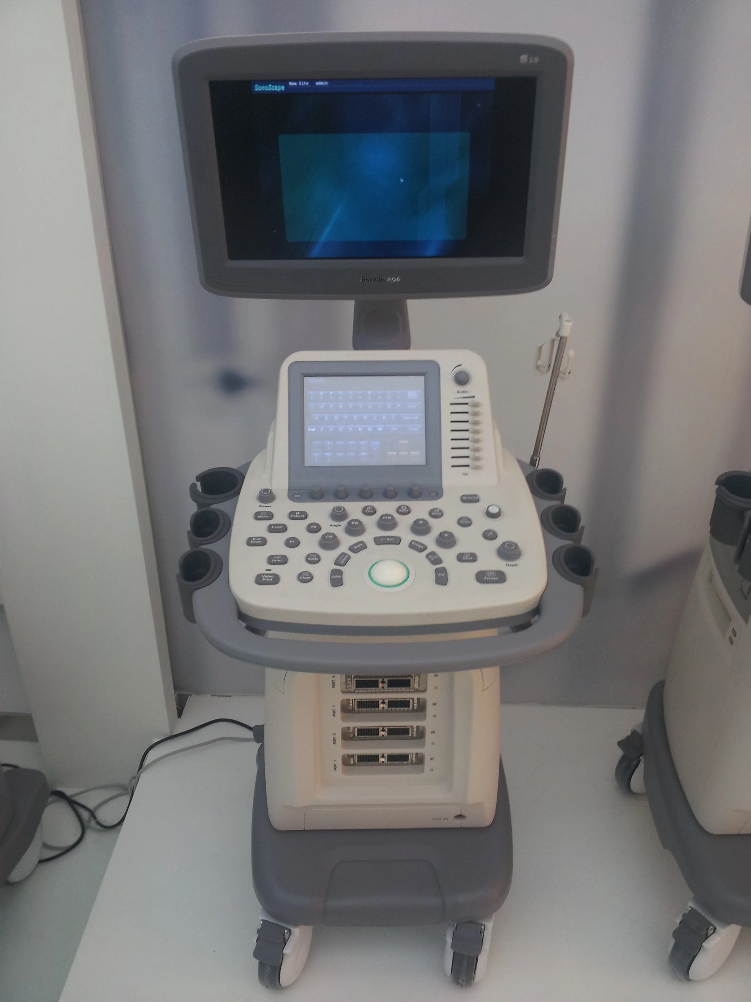 
Sonoscape S20 4D Trolley Color Doppler Ultrasound system for Gynecology,Cardiovascular 18.5inch Screen 