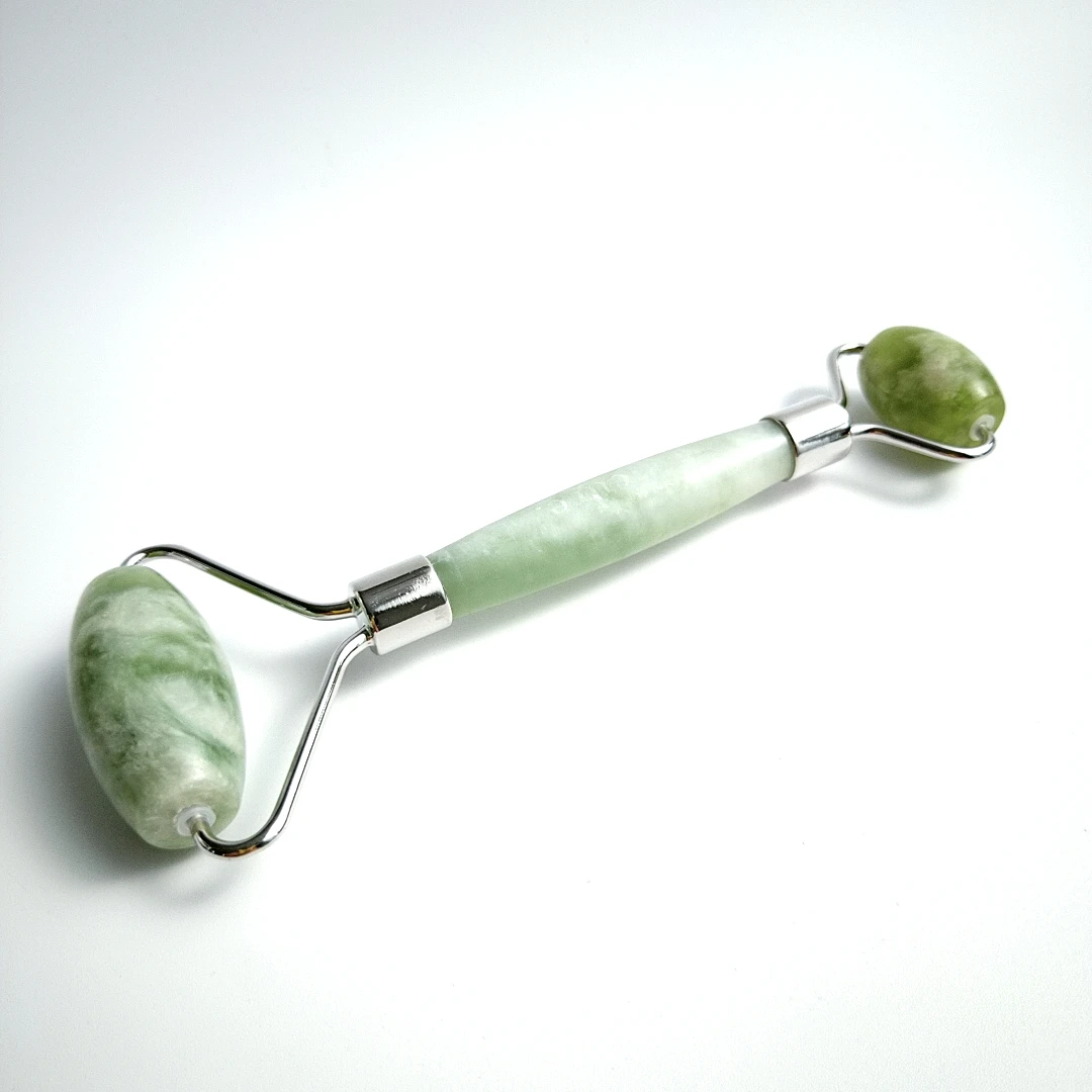 

Odm logo natural jade massage gua sha tool roller xiuyan jade face massage roller