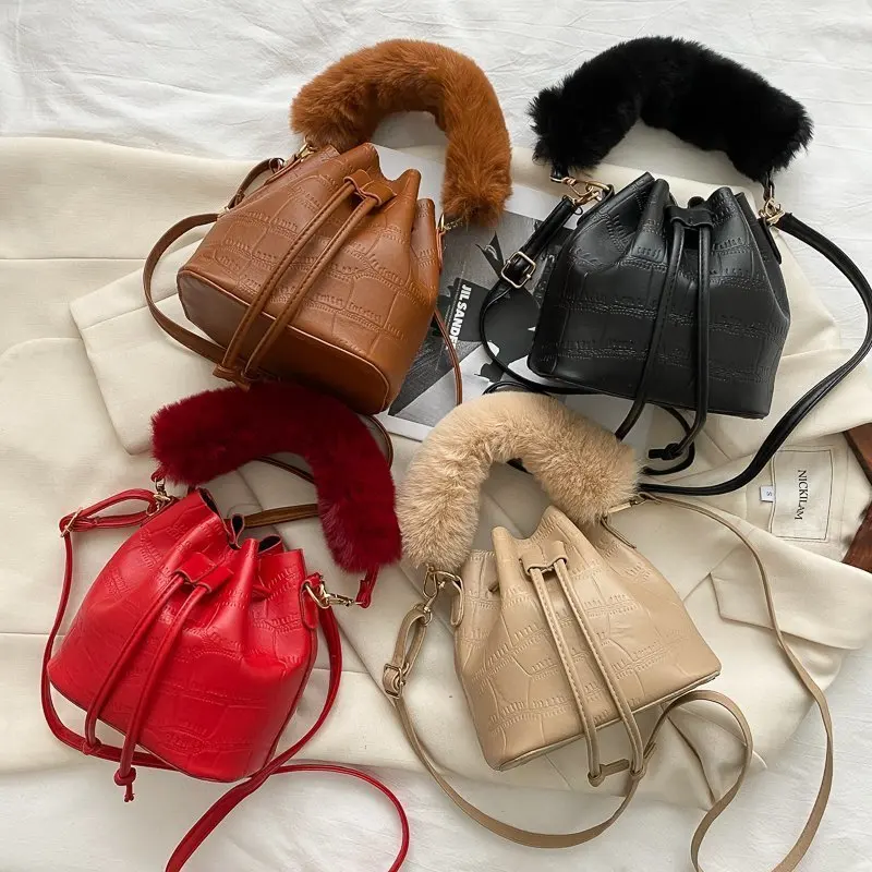 

Sac A Main 2021 luxury Woemn Faux Fur Winter Single Shoulder Messenger Bag Bucket Bag, Picture