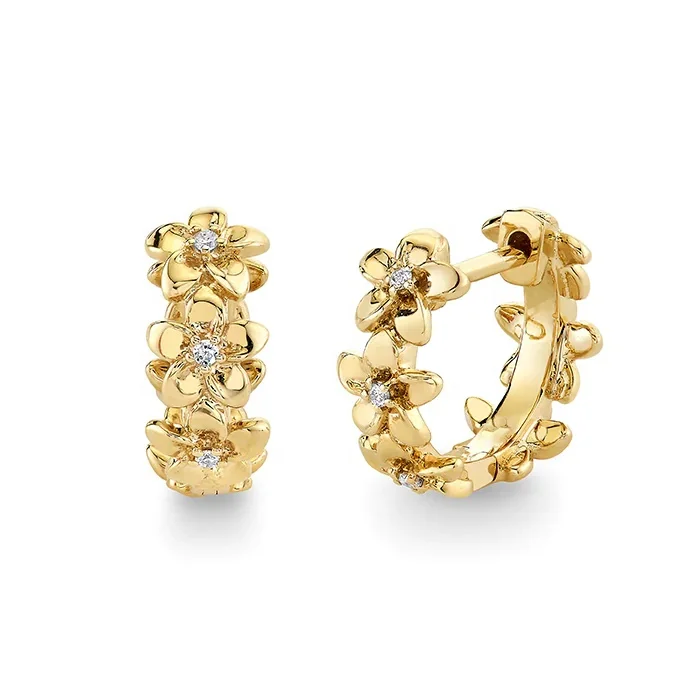 

LOZRUNVE Gold Plated Delicate Fine Jewelry Daisy Flower Huggie Hoop Earring Women