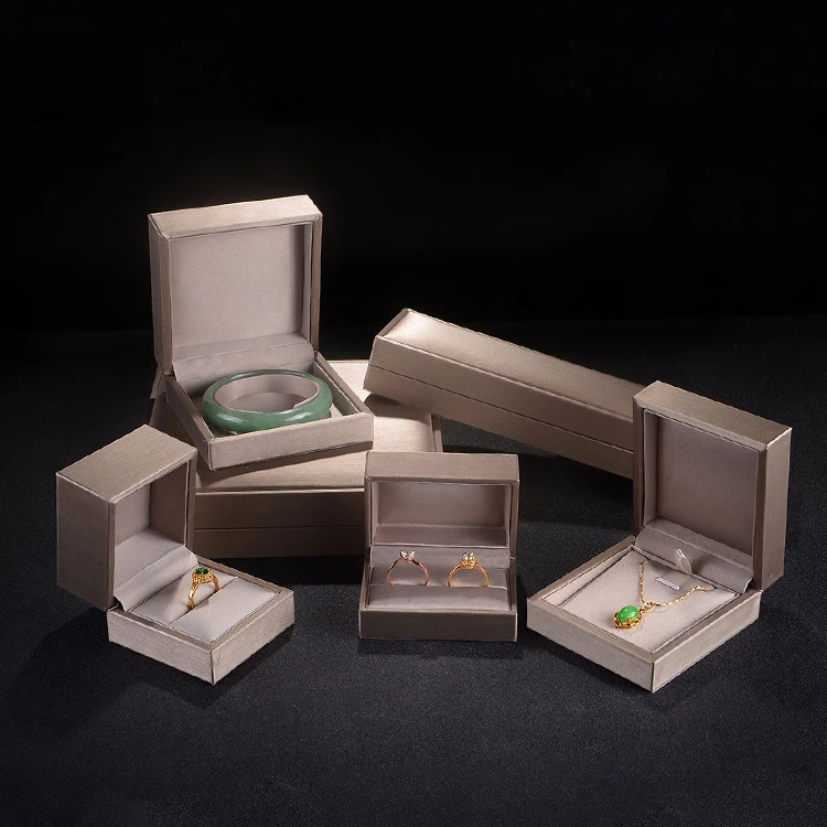 

Custom Luxury PU Leather Jewelry Box Sets Gift boxes Ring Pendant Packaging, Blue, golden, silver