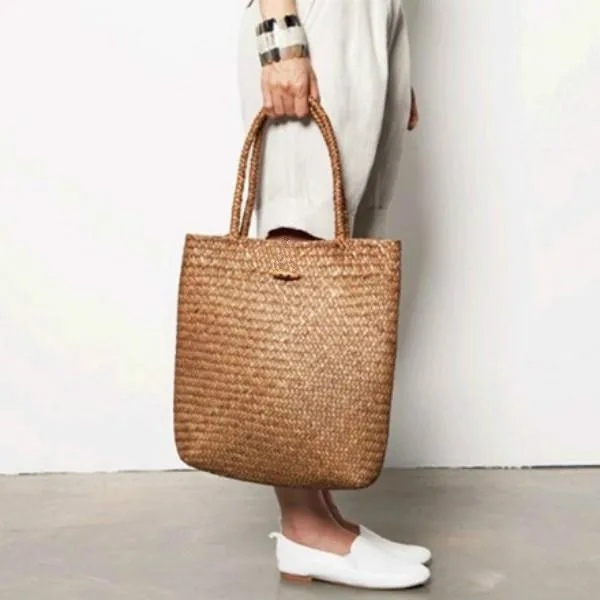 

Women Hand-Woven Rattan Bag Lady Straw Purse Crossbody Beach Bag, Brown