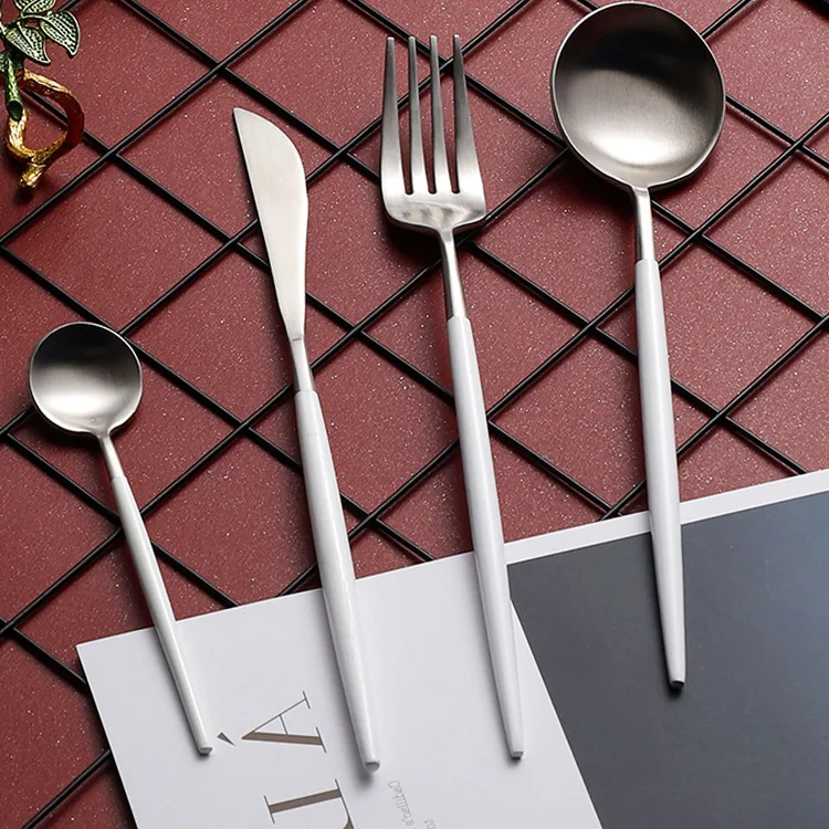 

Dishwasher Safe 18/10 Stainless Steel Christmas Cutlery, Steak Knife And Fork Set, Customized color