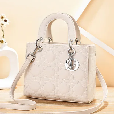 

2020 Fashionable Bags Trendy Women Clear Purse Designer Handbags For Ladies, Customizable