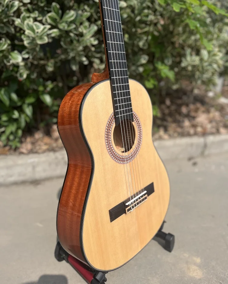 Aiersi Accept OEM Factory Hot Sale 36 Inch Wholesale Hot Selling Spruce  Classical Guitarra Student Guitar