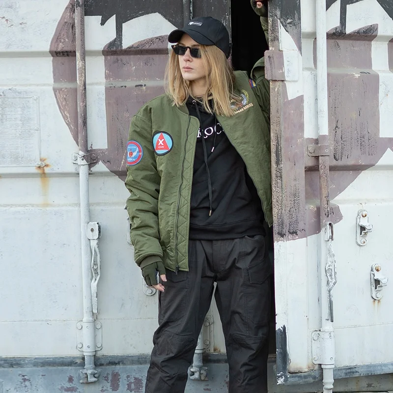 

Wholesale men's embroidery logo Heavy Weight Nylon Fabric oversized Flight Bomber Jackets, Army green\black\navy