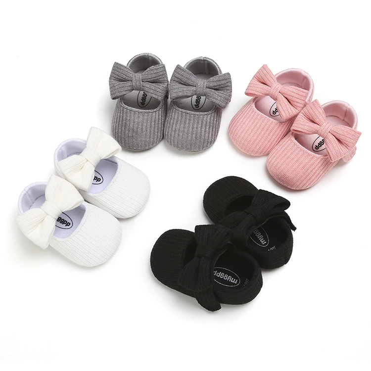 

Bow girl princess wool baby shoes soft soled shoes 0-1 year old baby crib shoes