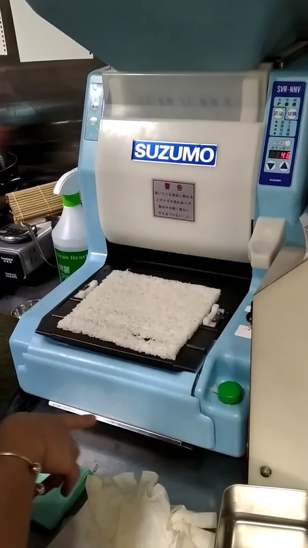 SUZUMO SVR-NVG-SS SUSHI MACHINE MAKI ROLL MAKER from Japan USED 45kg