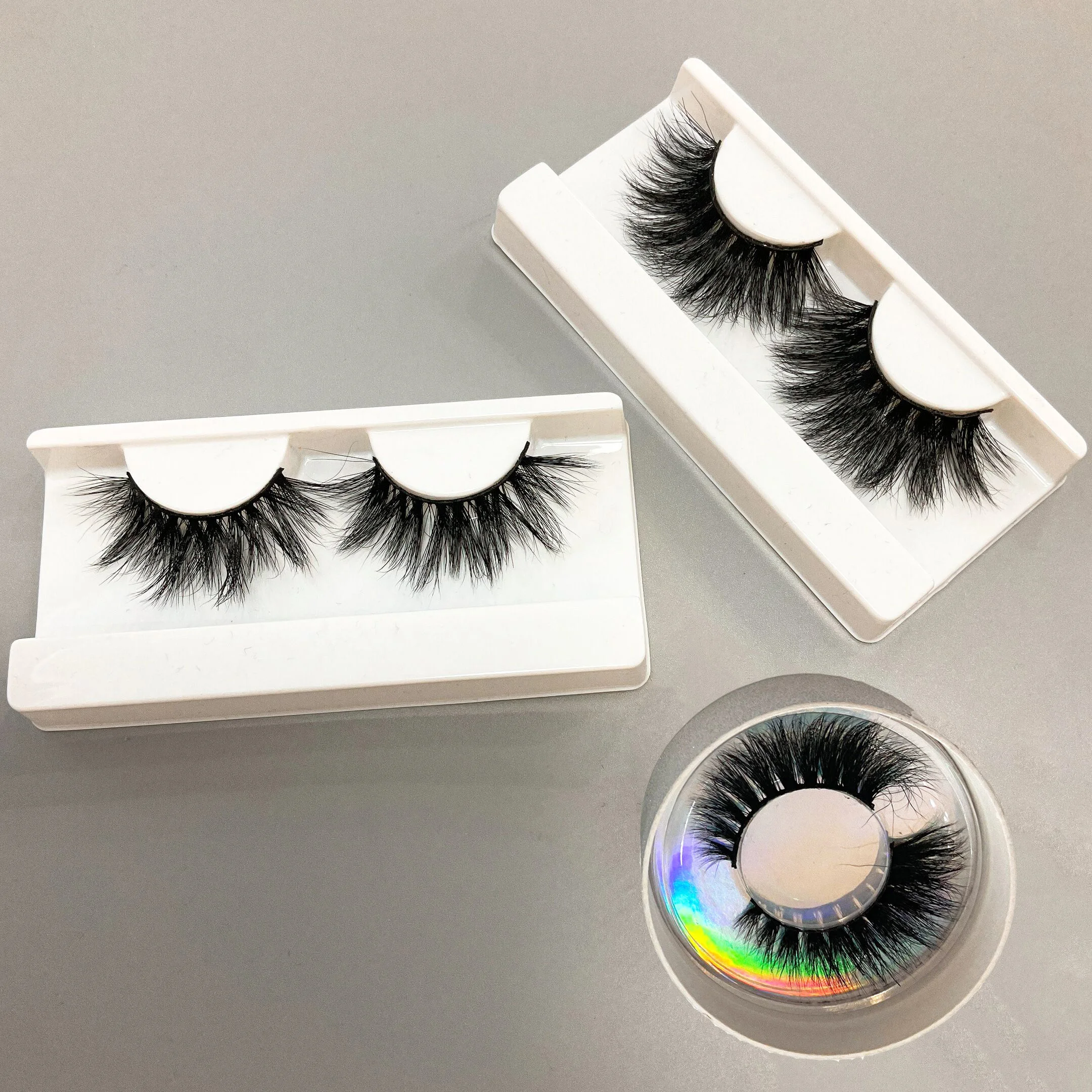 

Vegan Lashes Wholesale Mink Eyelashes Vendor With Custom Logo Packaging Box 5d 25mm Mink Eyelash, Black