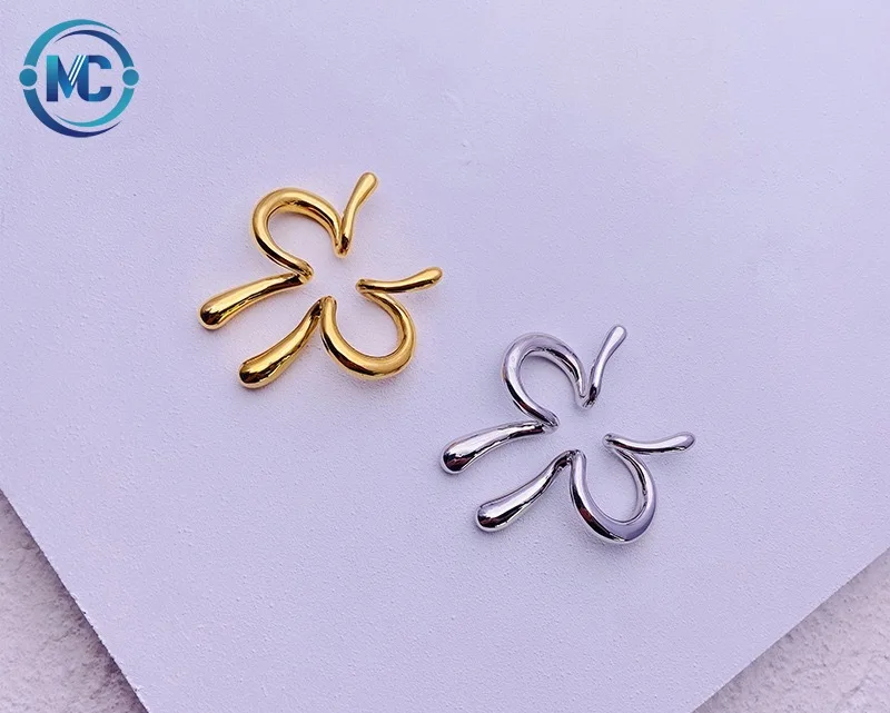 

2021 French design asymmetry geometric minimalistic gold silver plated ear cuffs no piercing earrings