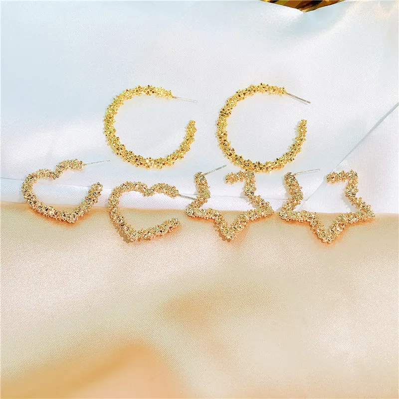

Wholesale Fashion Gold Star Hoop Earrings Love Shaped Earrings New Arrival Earrings