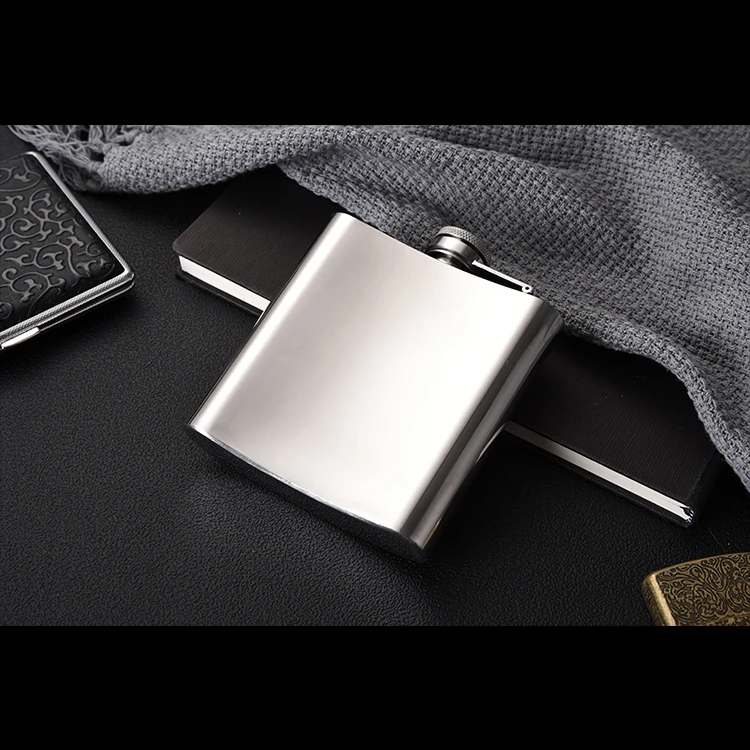 

Customized Portable Travel Stainless Steel Liquor Whiskey Alcohol Pocket Wine Flagon