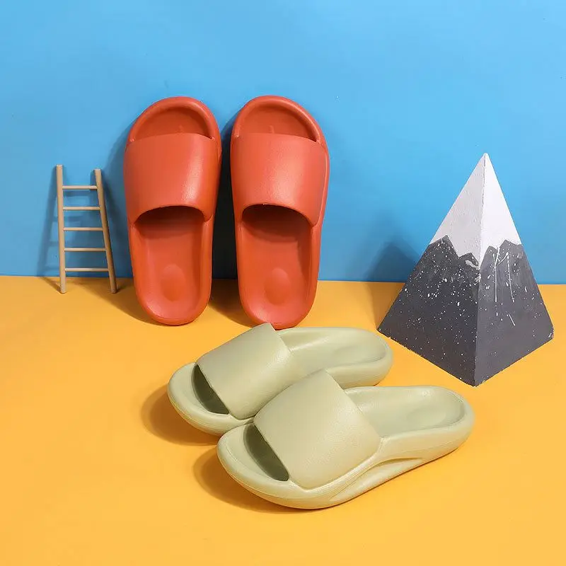 

Chenyu Chinese Fashion Ladies Men Quality Slippers Slides Sandals For Women Summer EVA Thick Sole Soft Beach Slippers For Women