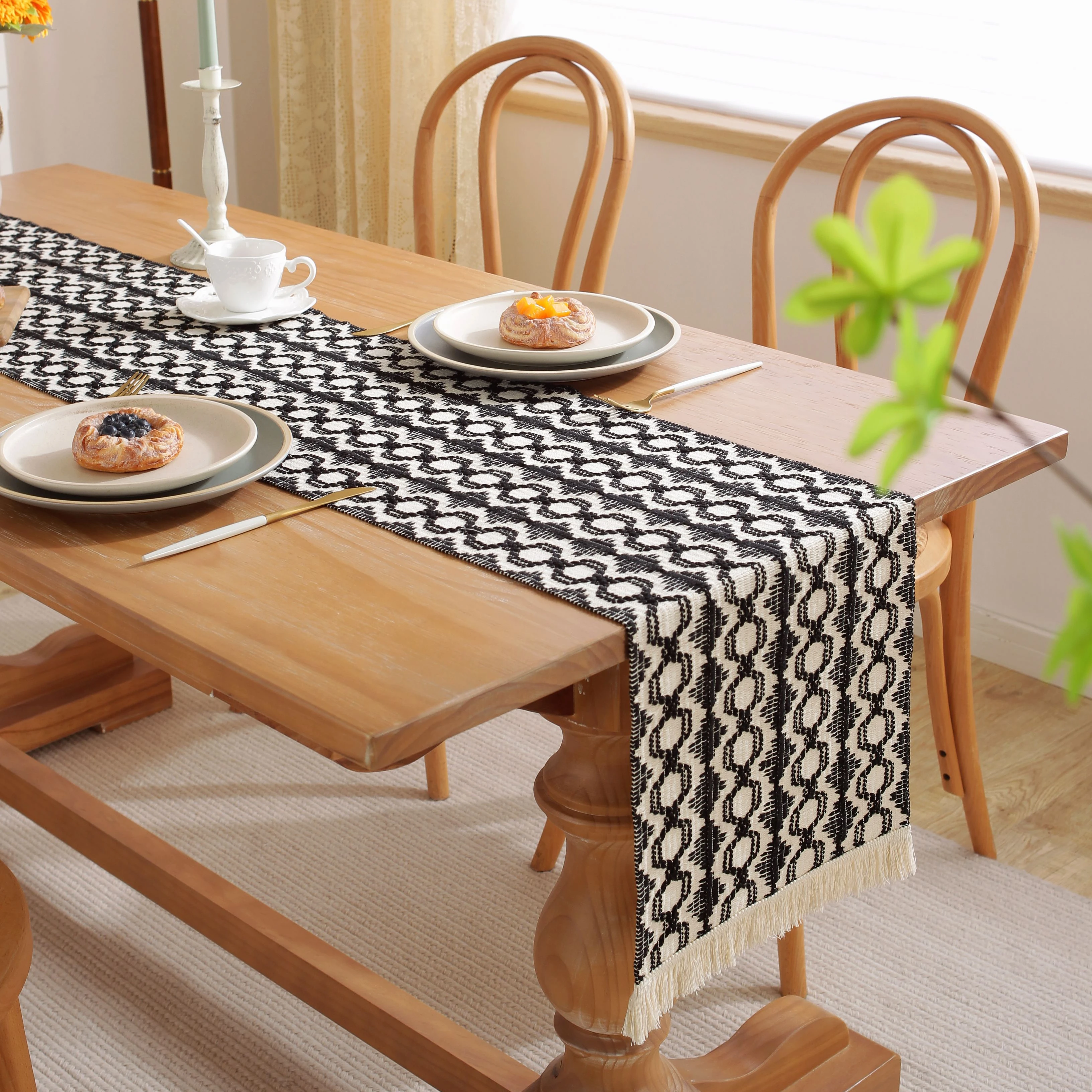 

America style geometric retro style table runner Jacquard 100% cotton tassels table runner