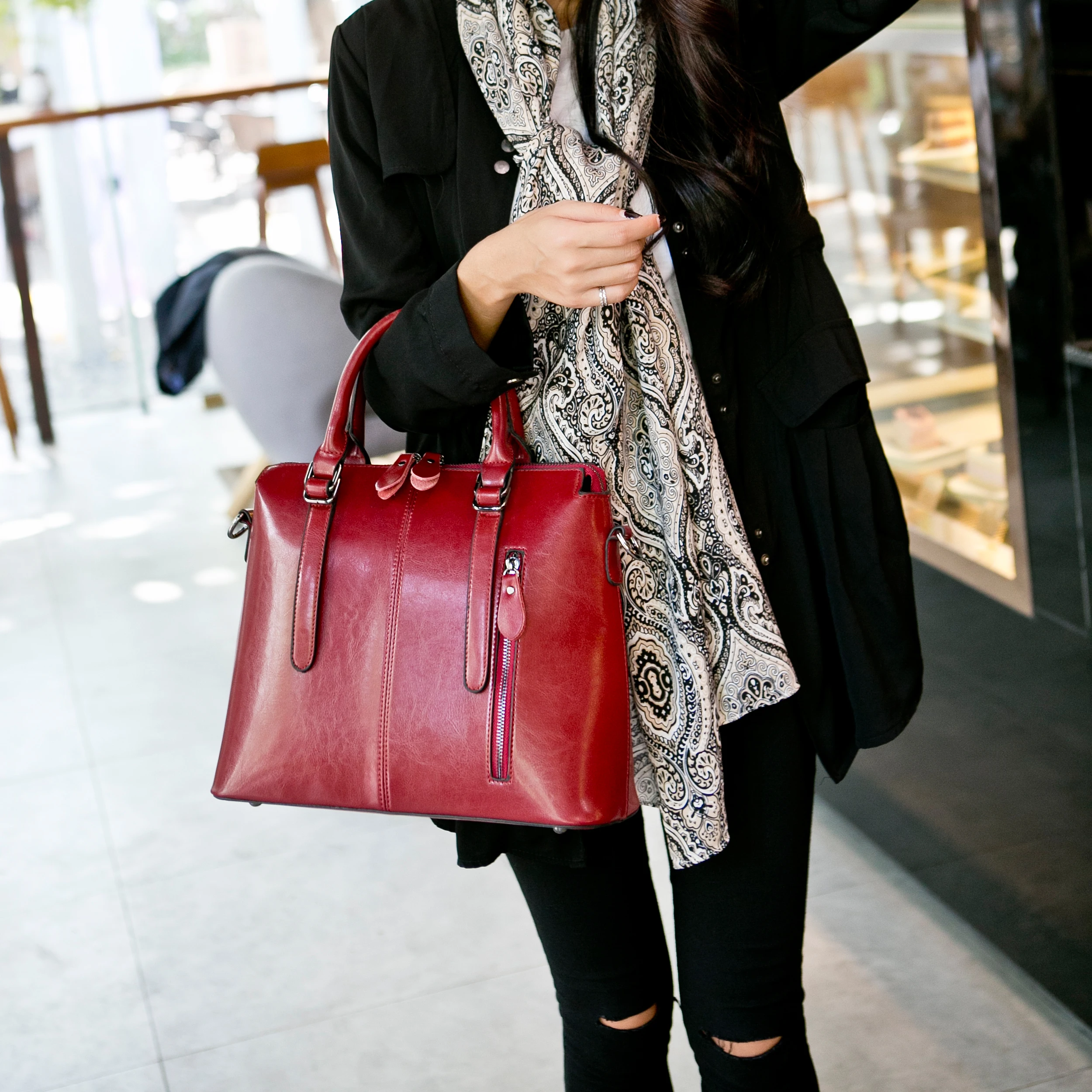 

New European American Fashion Ladies Portable Classic Messenger Shoulder Office Tote Bag Genuine Leather Handbags For Women, Black, brown.accept customized models