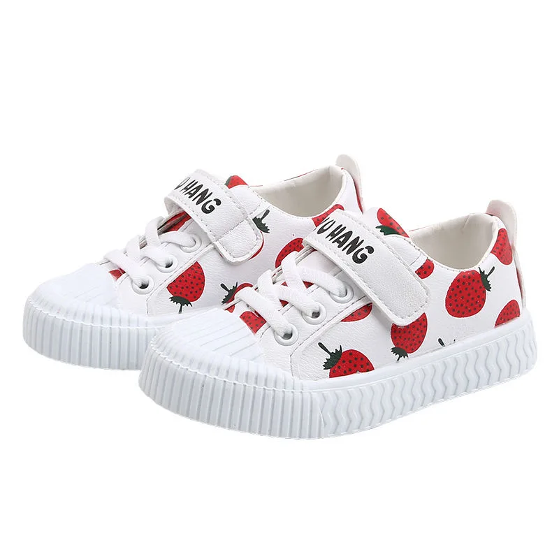 

Girls little white shoes 2021 spring and autumn new Korean cartoon strawberry pineapple canvas shoes casual shoes