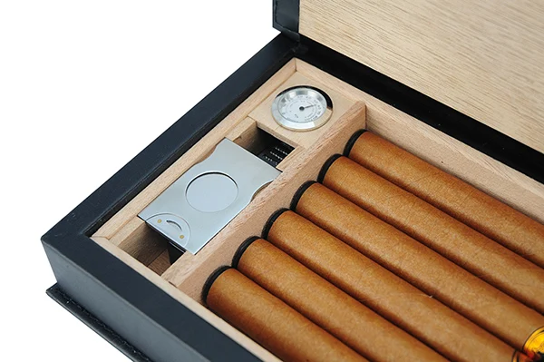 
Sonny Book Shape Cigar Case Black Leather Travel Humidor Portable Cigar Box 